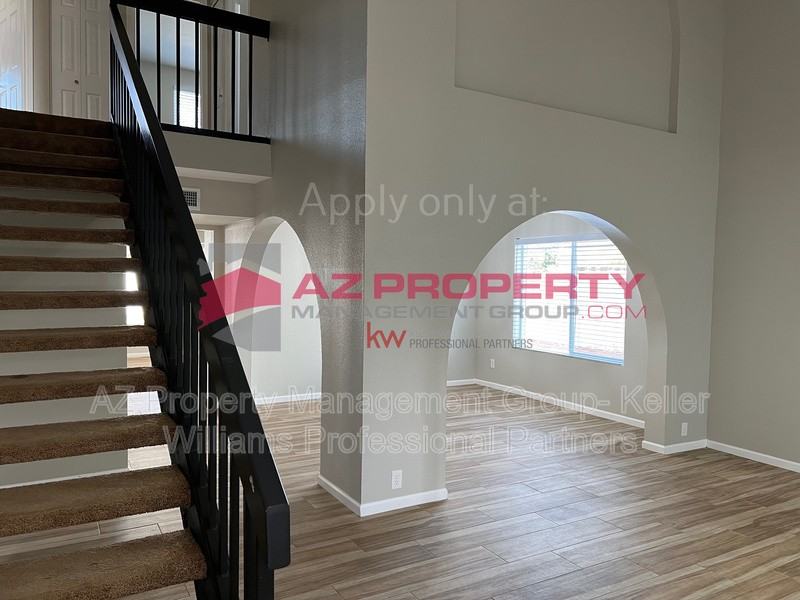 6234 W Altadena Ave - Photo 3 of 20