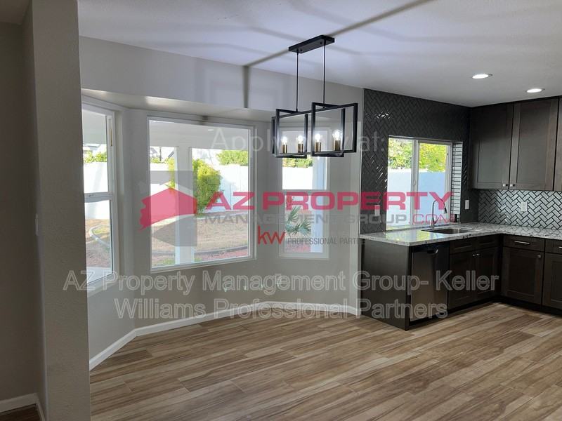 6234 W Altadena Ave - Photo 6 of 20