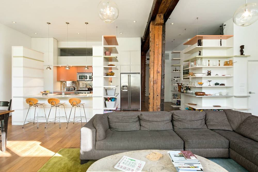 25 Bergen St #1B - Photo 3 of 9