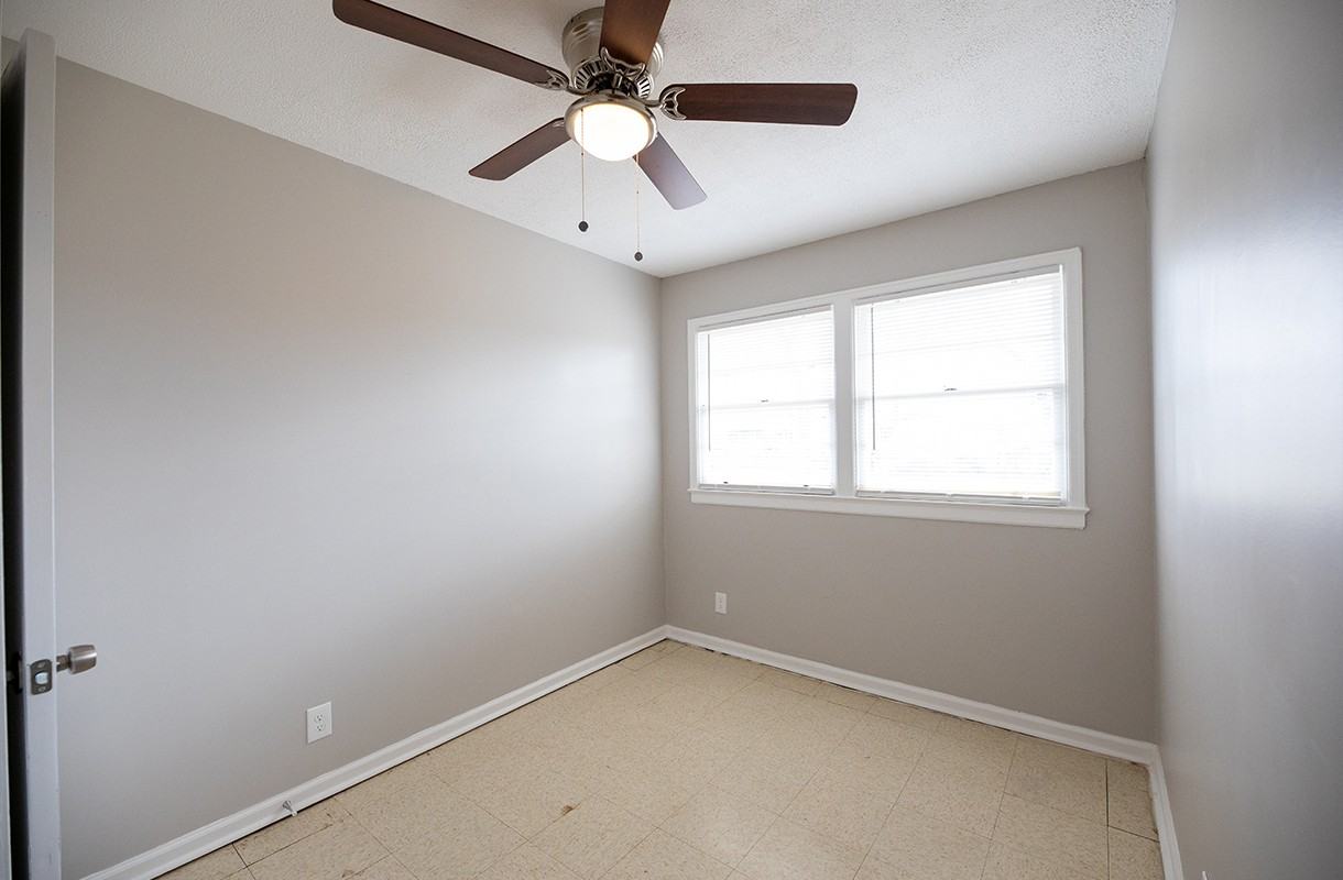 3549 Taylor St - Photo 6 of 9