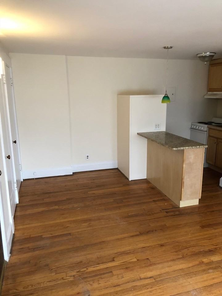 120 North Ave - Photo 2 of 9