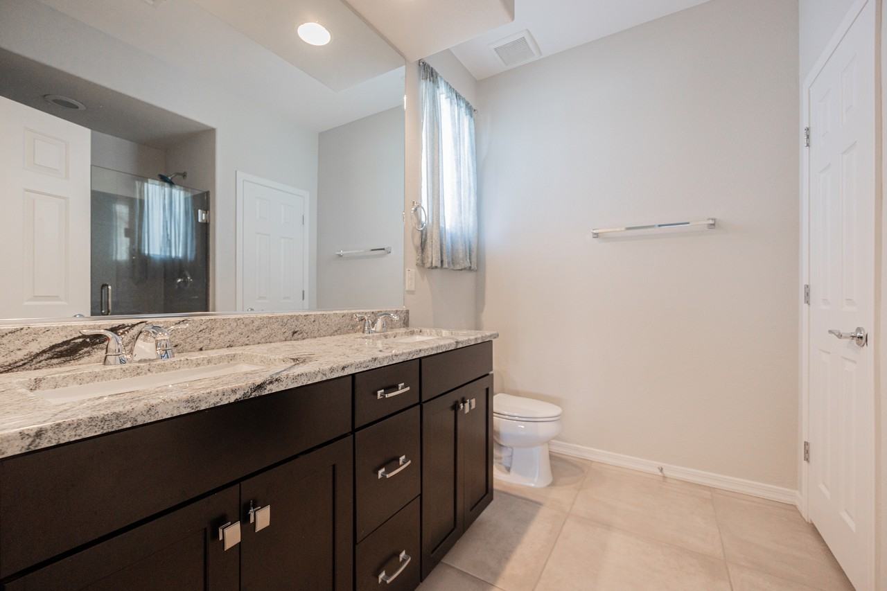 6412 S 24th Pl - Photo 6 of 27