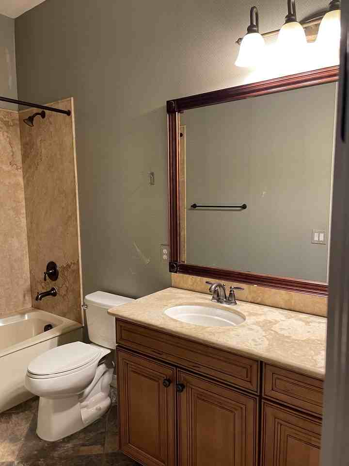 2543 E Penedes Dr - Photo 6 of 45