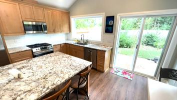 featured image of 2865 Se Park Pl #1