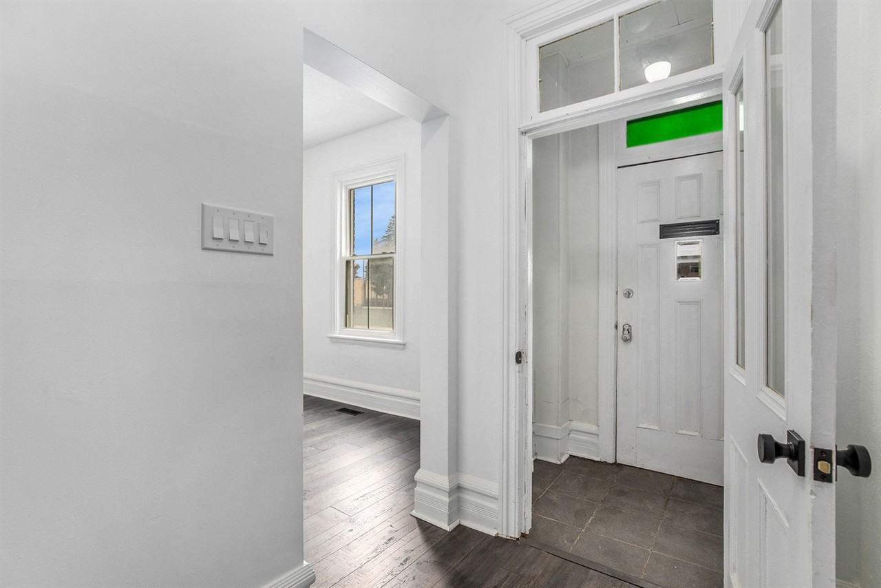 116 Boteler Street - Photo 3 of 27