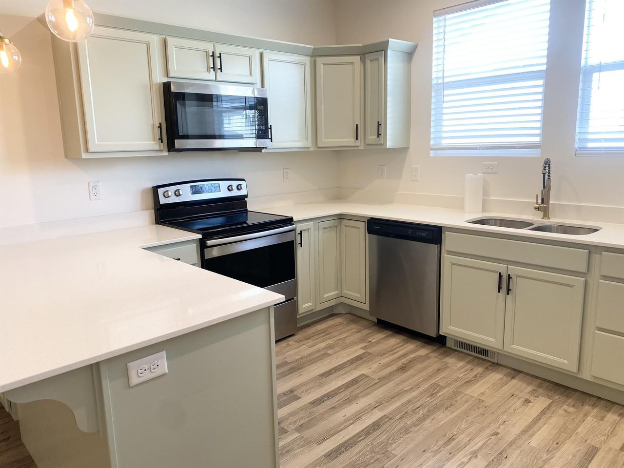 3985 W 1960 N #3985 - Photo 2 of 50