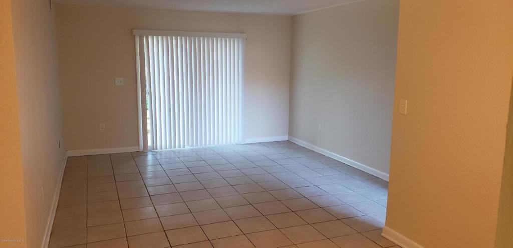 177 Ulster Ln - Photo 5 of 10