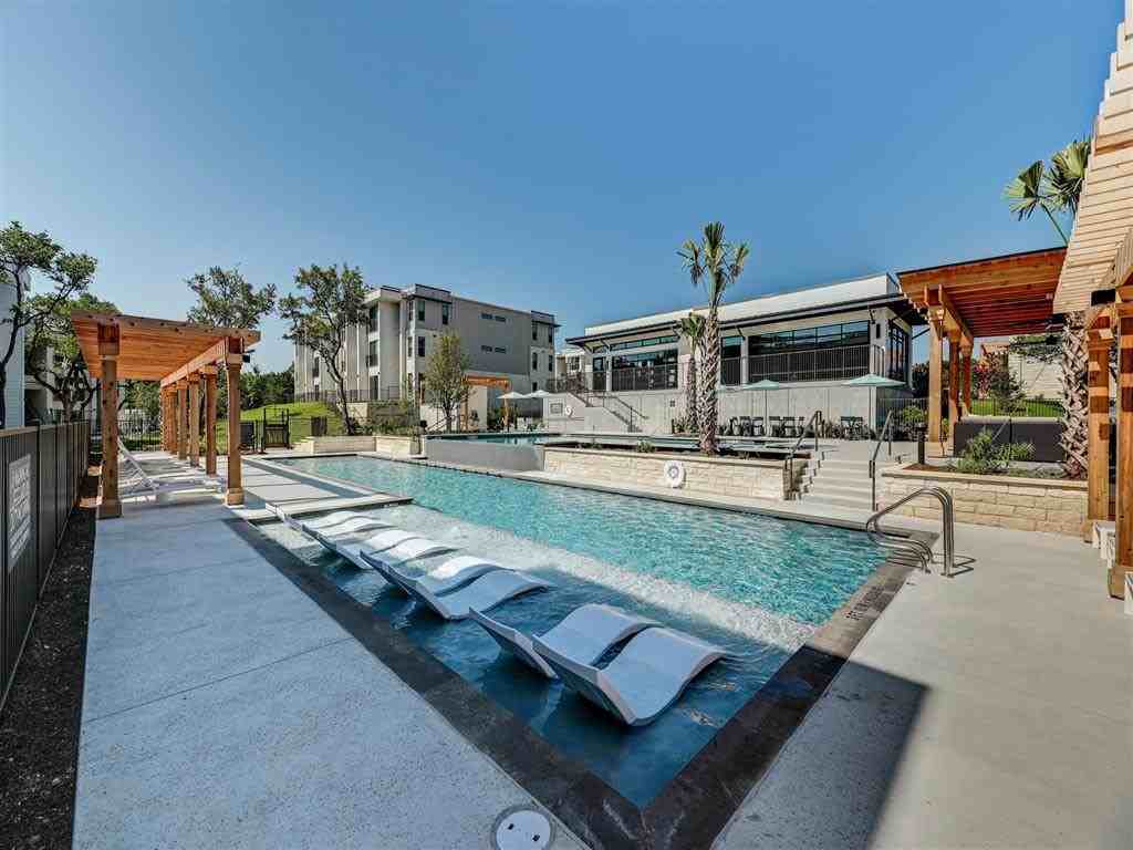 SLAUGHTER & #A3-9 - Photo 4 of 46