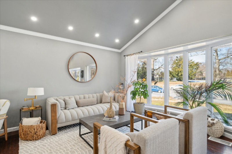 7012 City Ave - Photo 2 of 15