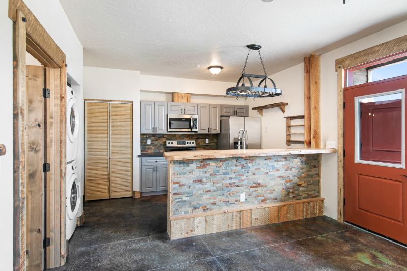 6240 Three Needles Ln #201 - Photo 3 of 14