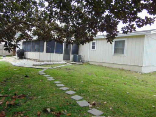 17 Twisted Oak Trl - Photo 3 of 20