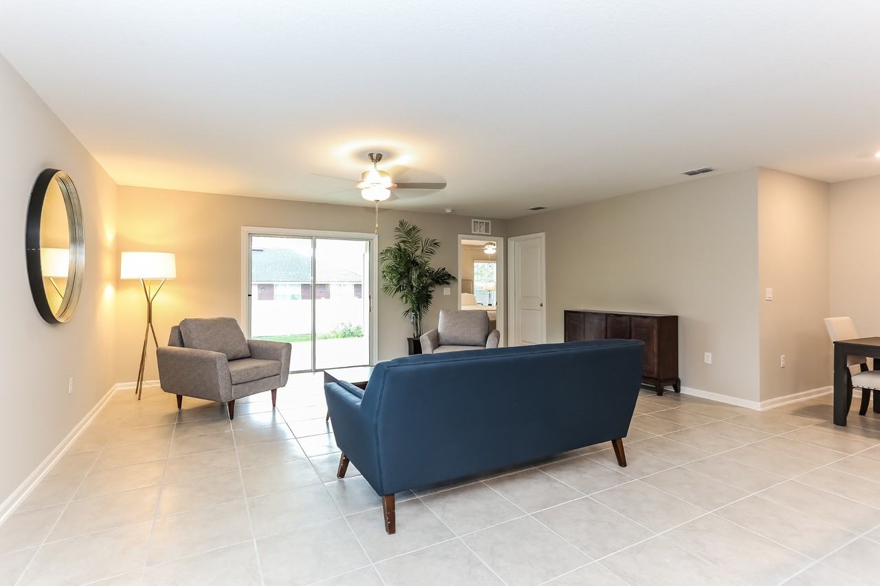 9288 Joannes Way - Photo 3 of 34