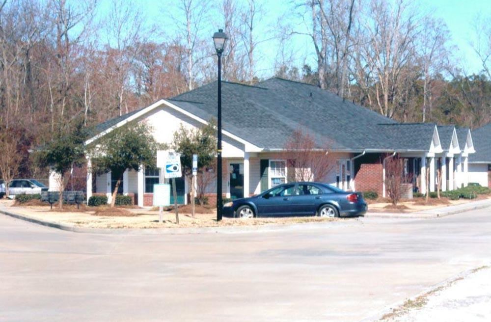 Swann Lakes - Photo 3 of 4