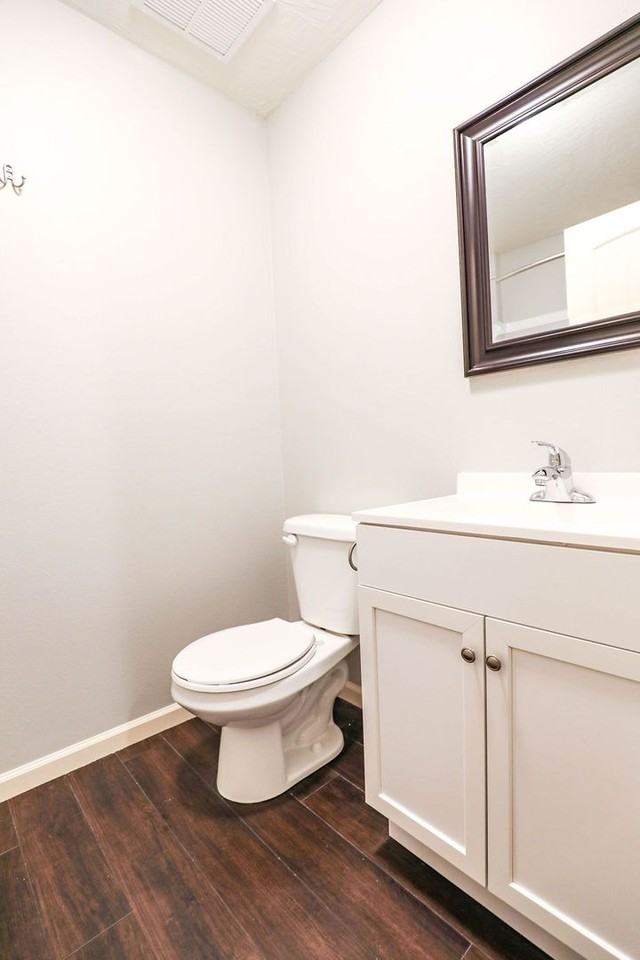 600 600 E Harrison - C 401-2 #2 - Photo 6 of 13