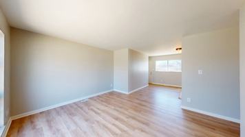 featured image of 2316 Cardinal Ln