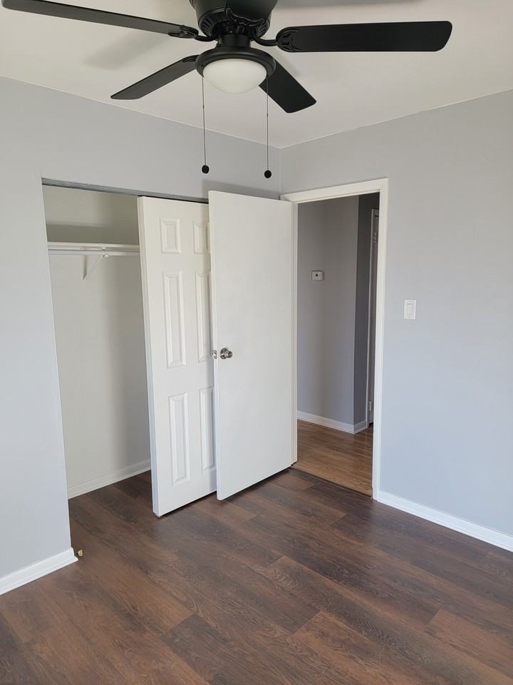 701 Carla Dr #B - Photo 7 of 8