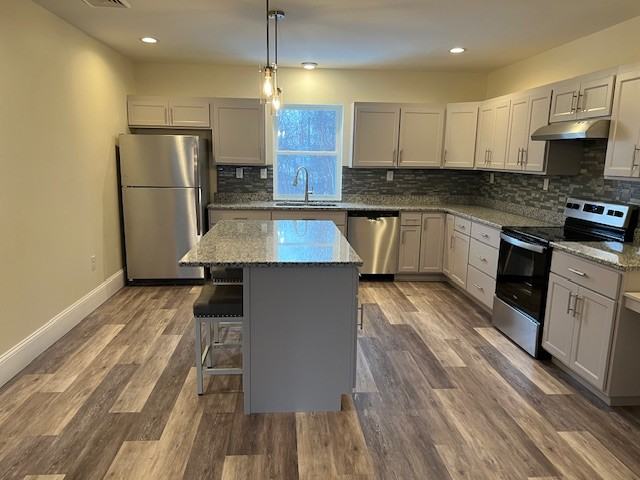 93 Vine St #93VINEST - Photo 3 of 23