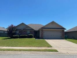 featured image of 13908 Magnolia Glen Dr #NA