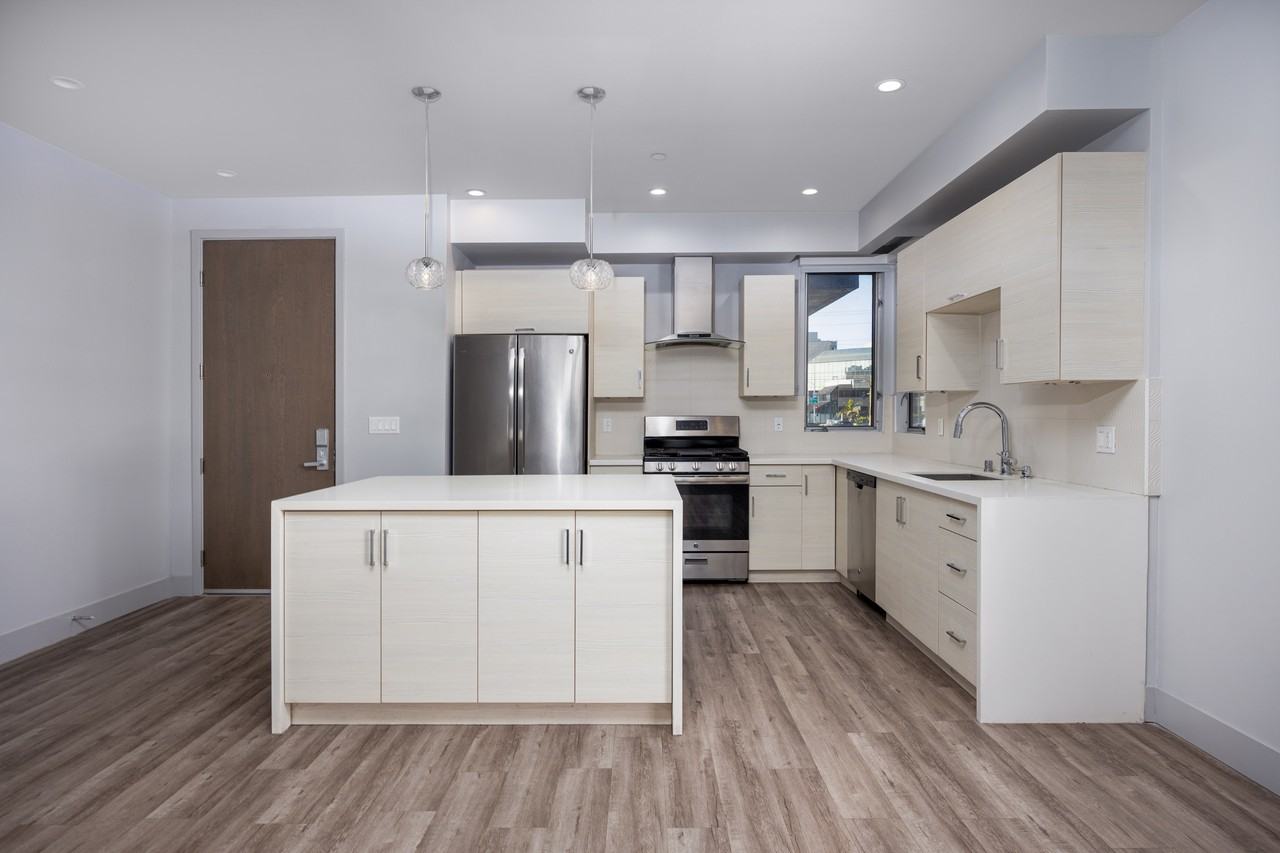 Olympic Apartments - Photo 5 of 25