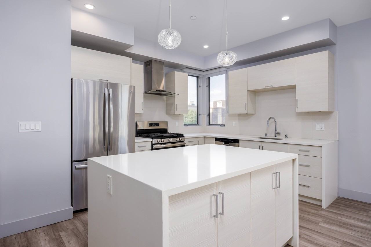 Olympic Apartments - Photo 6 of 25