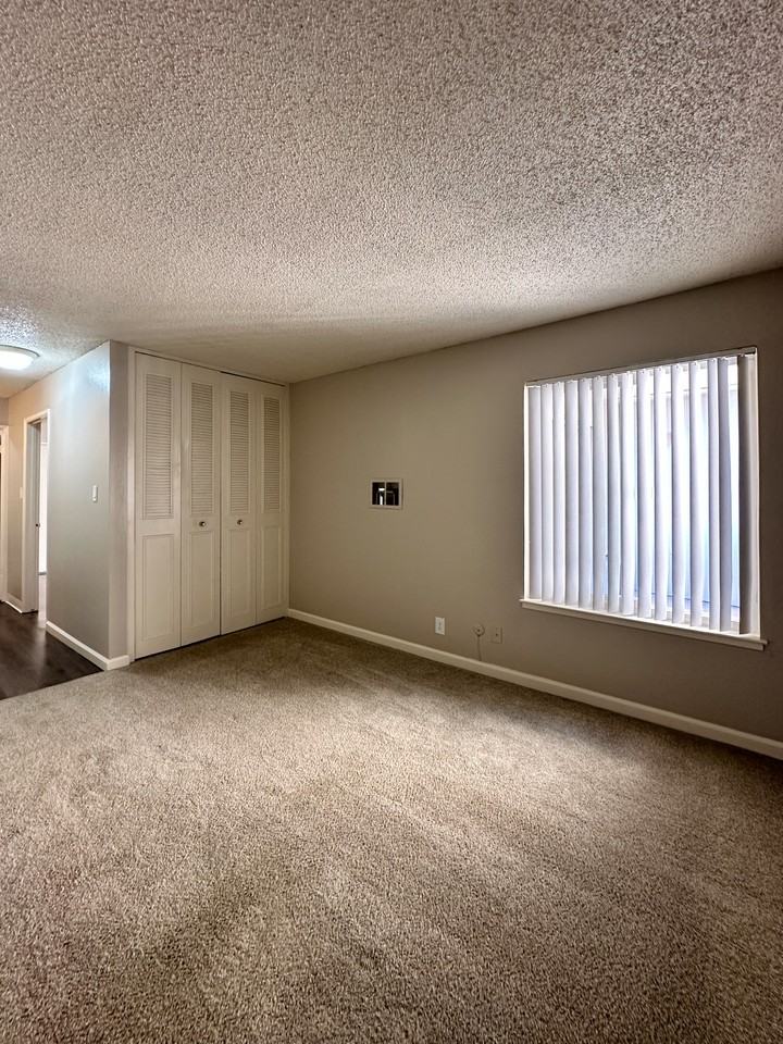 Newell Vista Apartments 1200 Newell Hill Pl, Walnut Creek, CA 94596