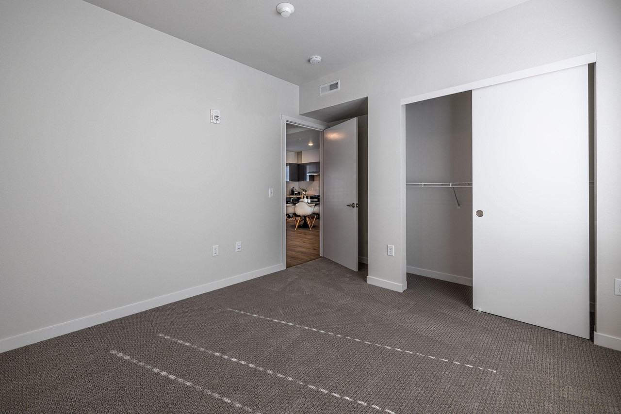 Sagecrest Apartments - Photo 3 of 39