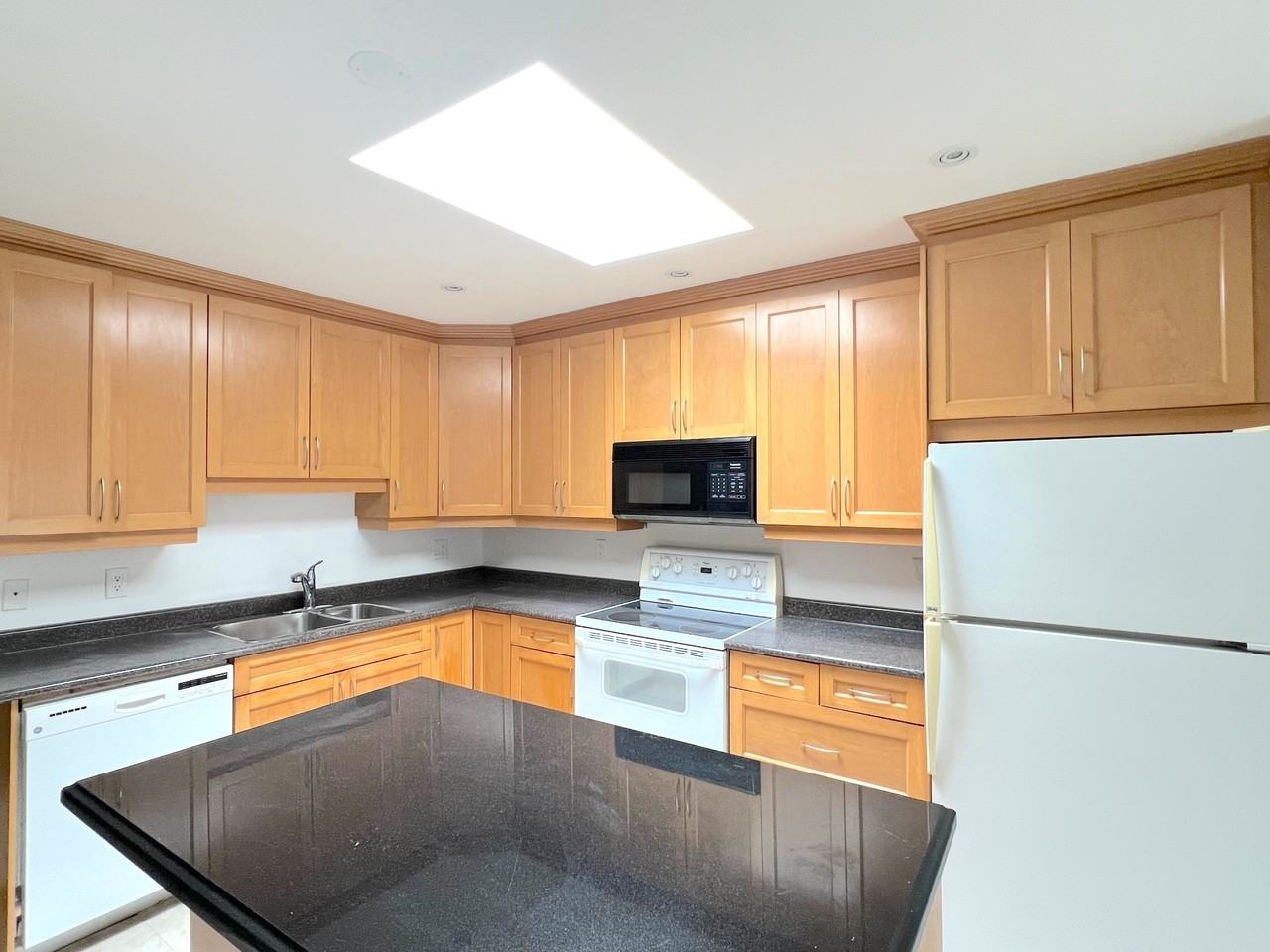 581 Mount Pleasant Road - Photo 6 of 14