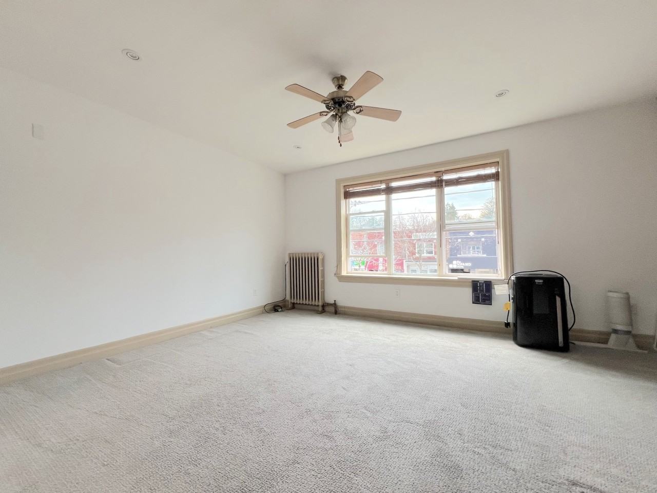 581 Mount Pleasant Road - Photo 4 of 14