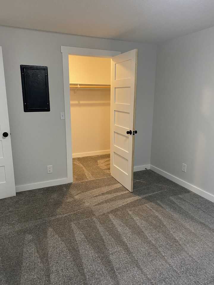 3137 Brittany Drive - Photo 7 of 17