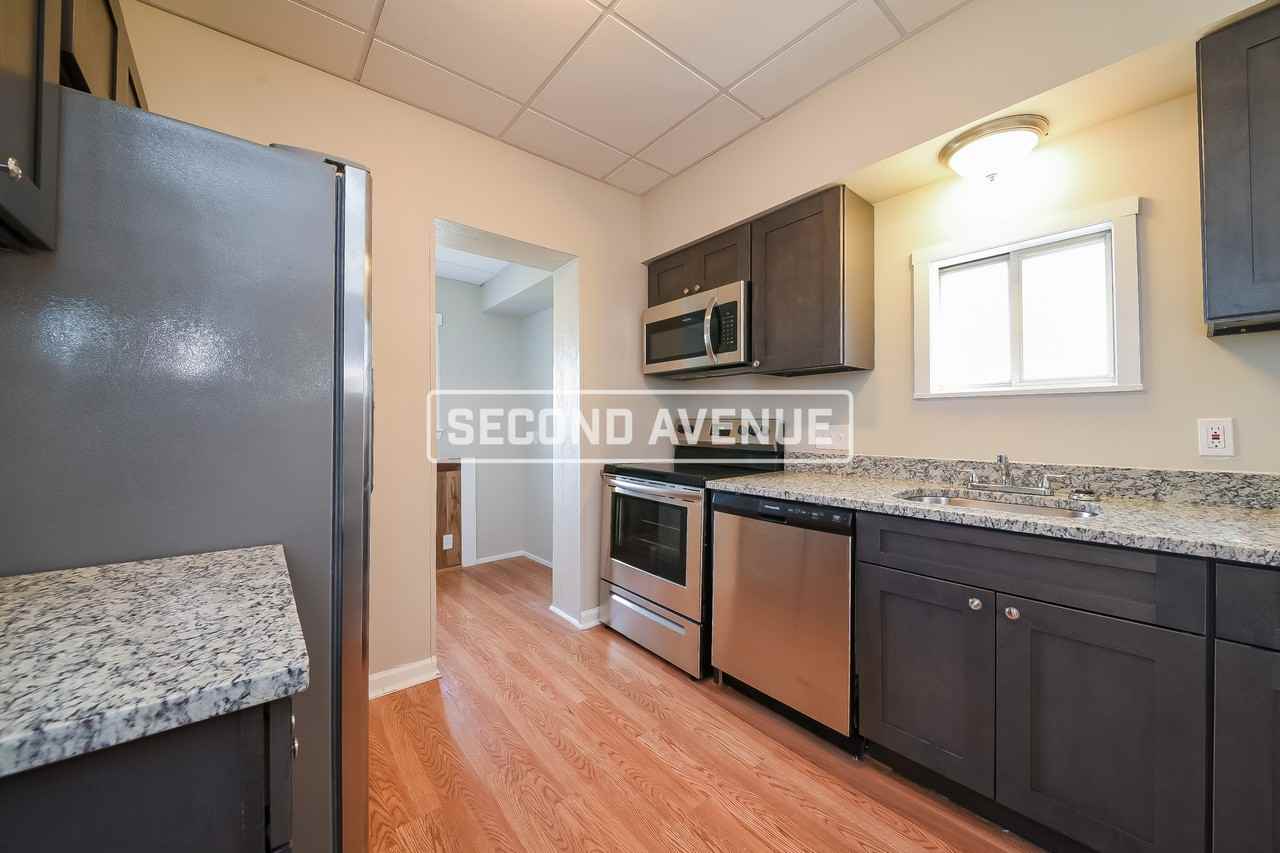 3340 Latonia Ave - Photo 2 of 21