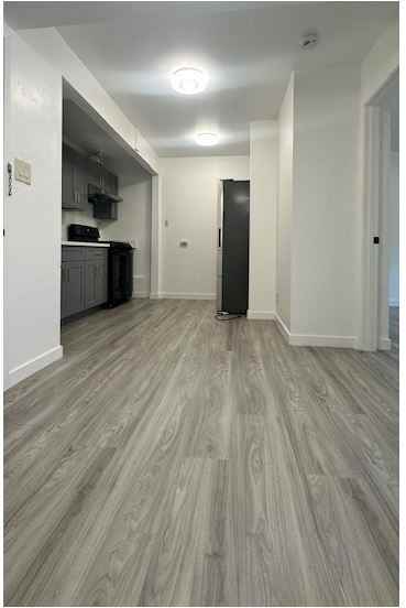 321 East Moltke Street - Photo 2 of 8