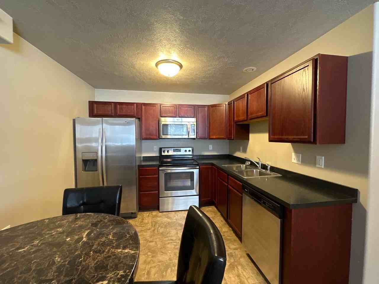 1800 East Burdick Expressway - Photo 3 of 16
