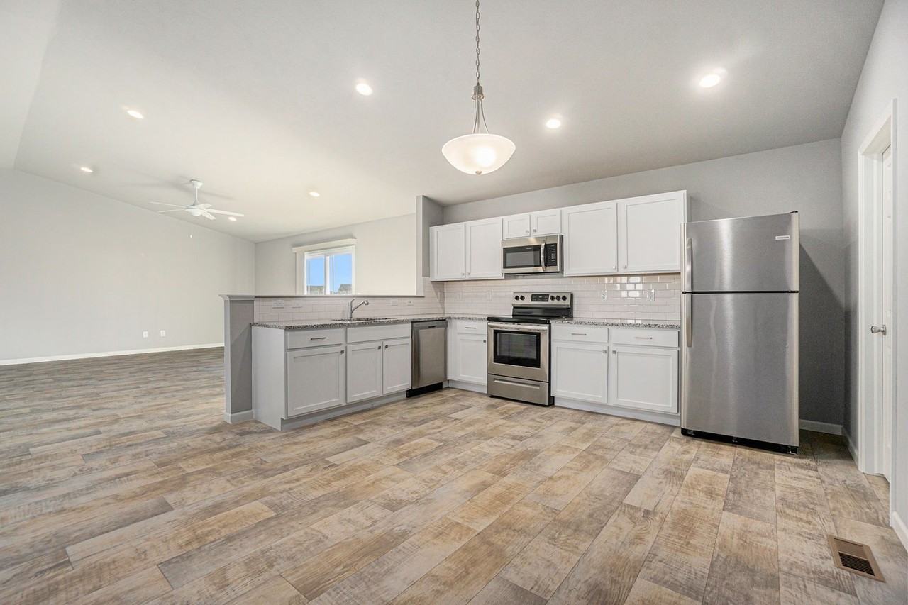 1116 Liberty - Photo 3 of 17