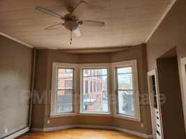 featured image of 83 1/2 W Pearl St #1