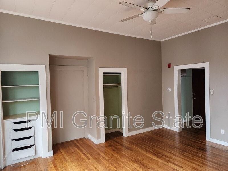 83 1/2 W Pearl St #1 - Photo 2 of 6