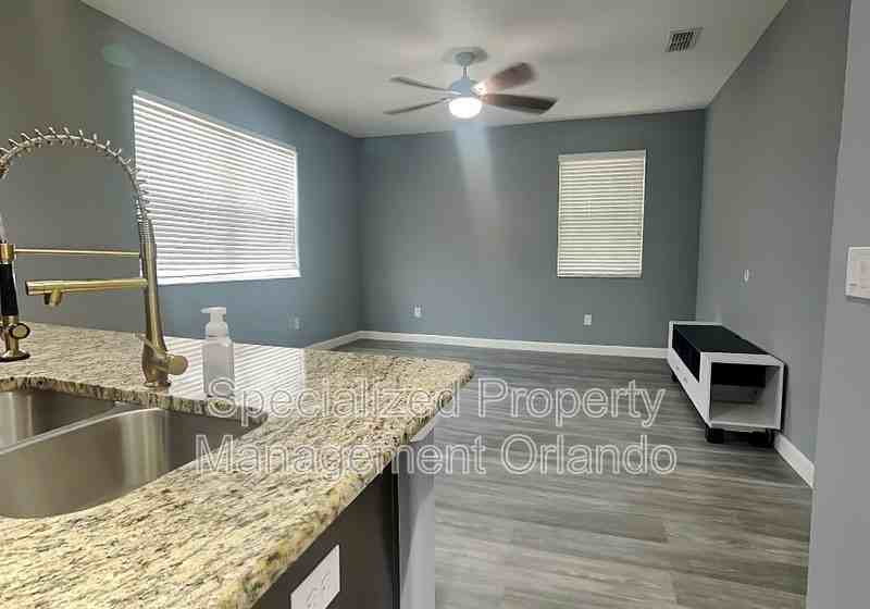 5457 New Independence Pkwy - Photo 2 of 28