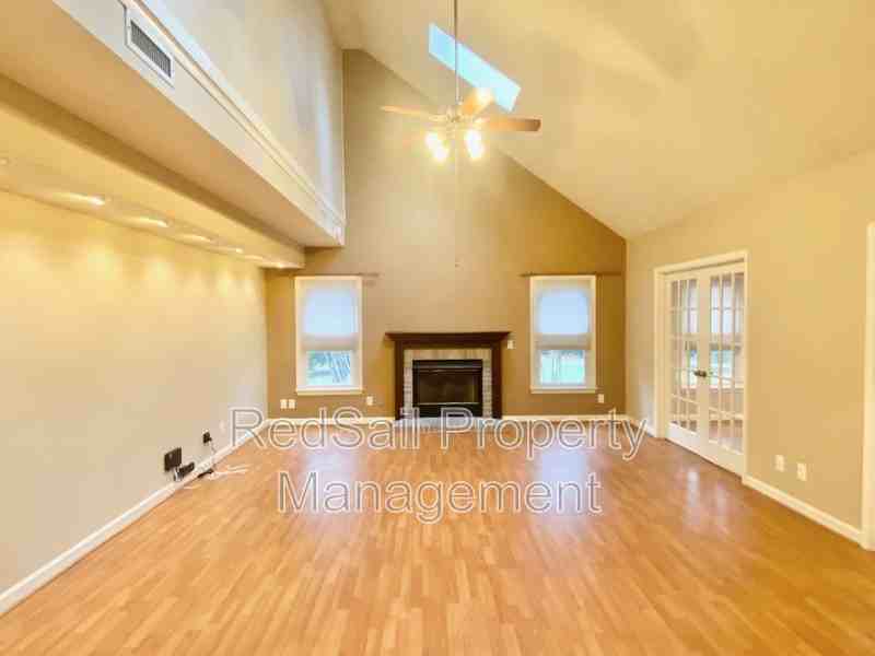 14 Tabatha Cir - Photo 7 of 23