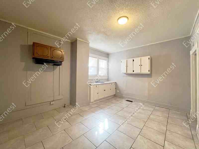 1637 Southern Ave #1 - Photo 2 of 12