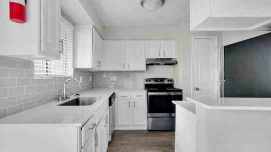Q10 Property Advisors 2 of 4