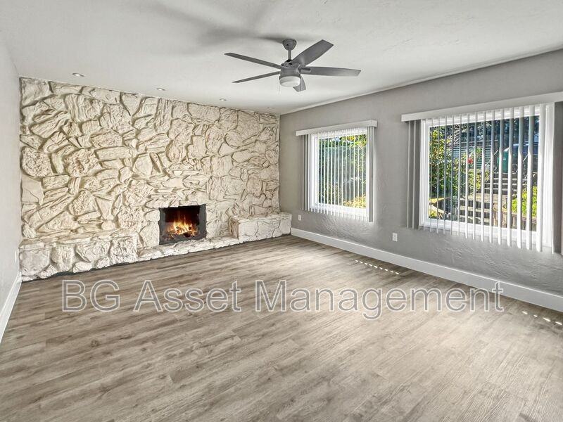 270 Monte Vista Ave - Photo 2 of 26