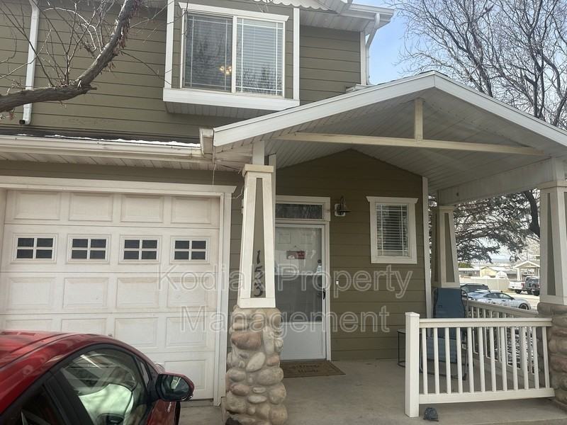 153 Bamberger Rd - Photo 5 of 25