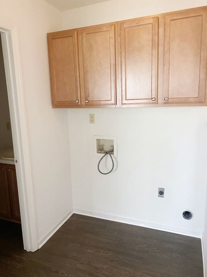 The Gables East - Photo 4 of 10