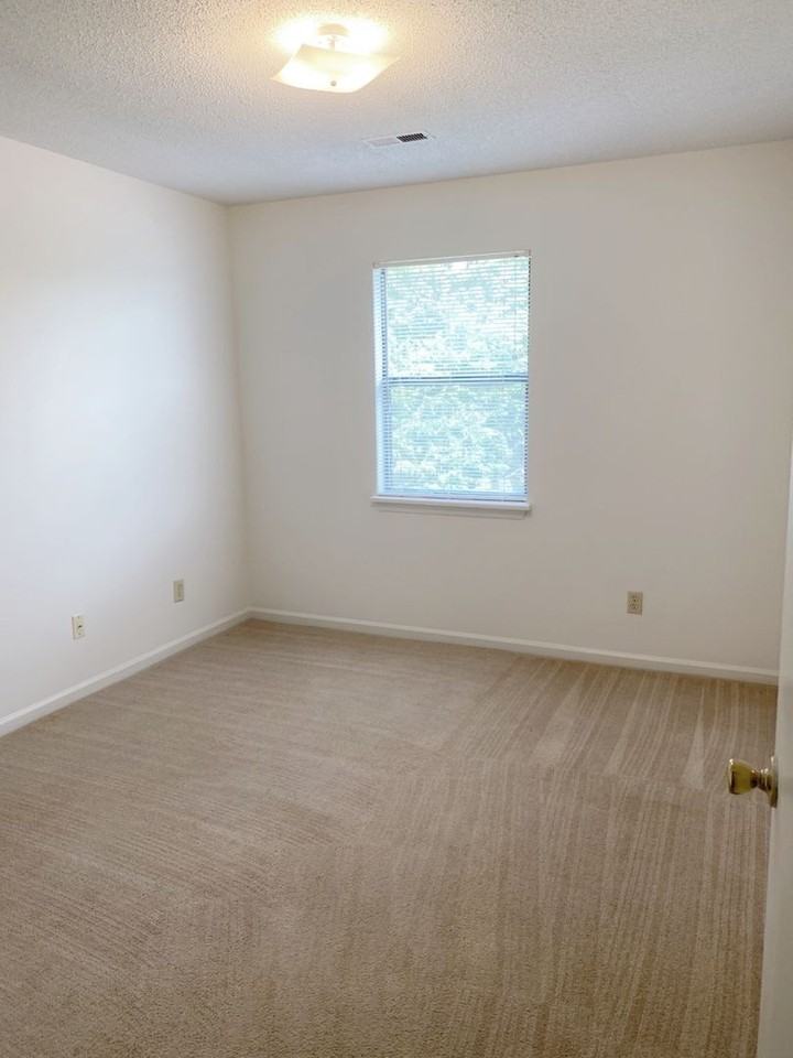 The Gables East - Photo 5 of 10