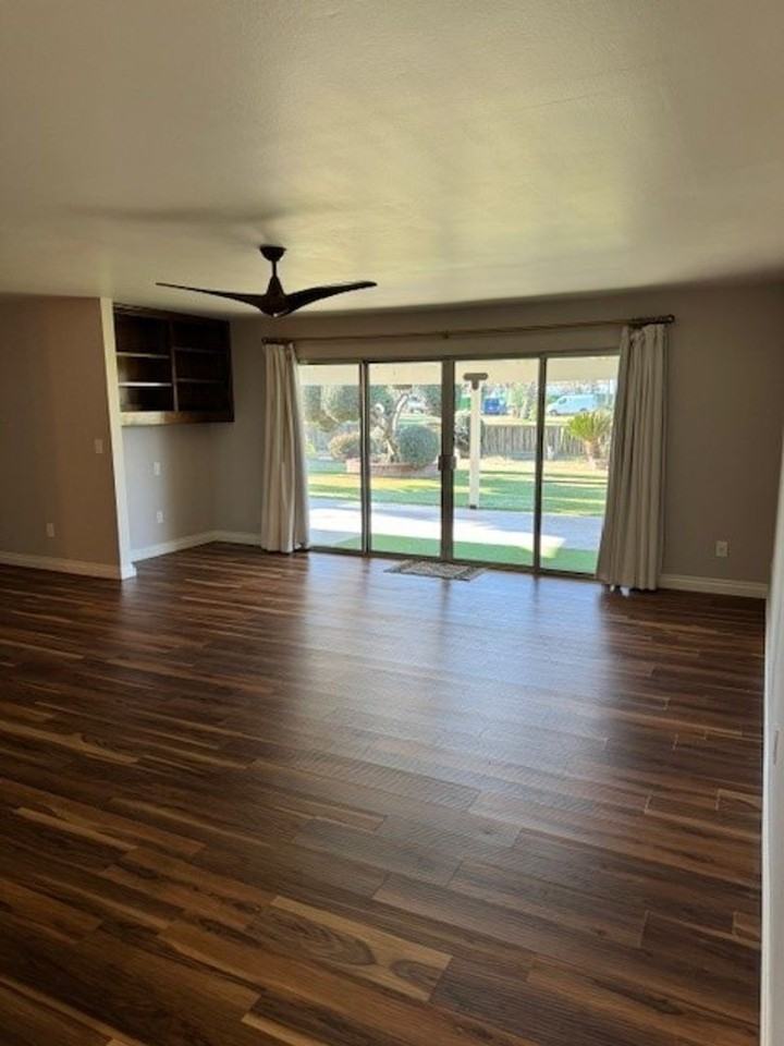 711 Pebble Beach Dr - Photo 3 of 18