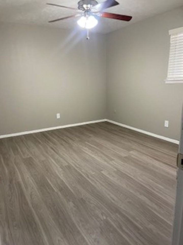 Tierra Del Sol Apartments - Photo 5 of 18