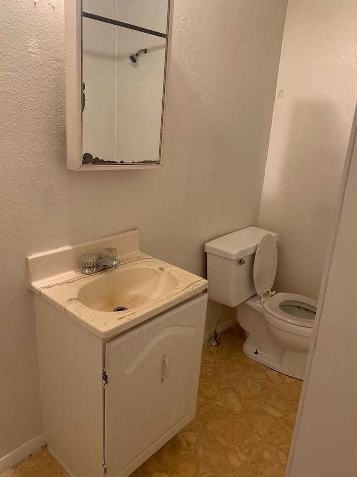 7085th - Photo 3 of 13