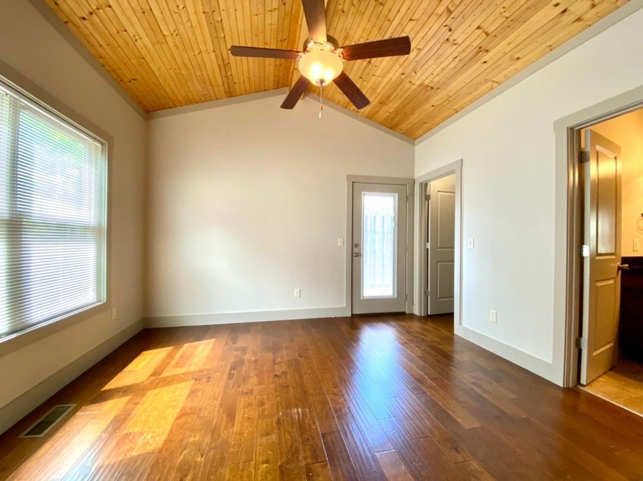 12 Gratitude Dr - Photo 7 of 16