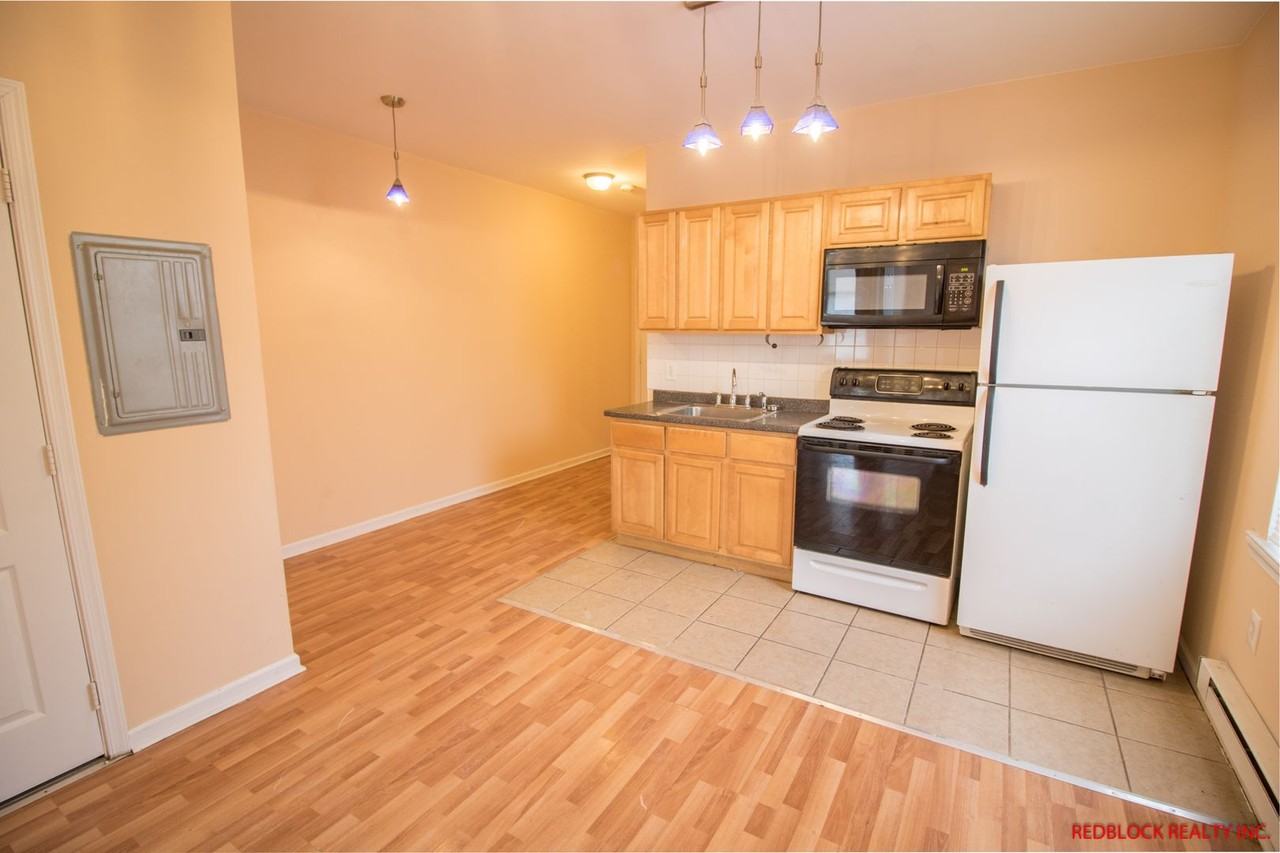 6812 Old York Rd Apartments in Oak Lane East Oak Lane, Philadelphia