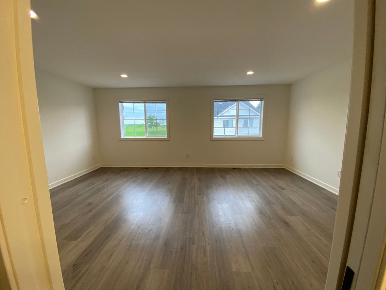 2497 Cedarwood Ln - Photo 7 of 19