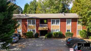 featured image of 101 Mark Twain Cir